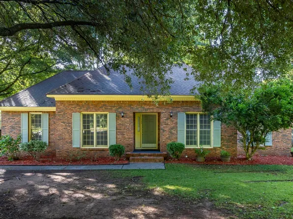 105 Thornhill Rd, Columbia, SC 29212