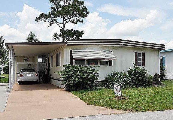 2nd image of 14337 Spyglass St