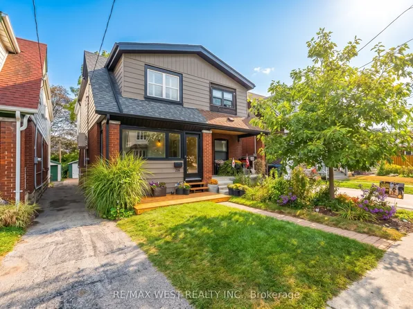 316 Monarch Park Ave, Toronto, ON M4J 4T1