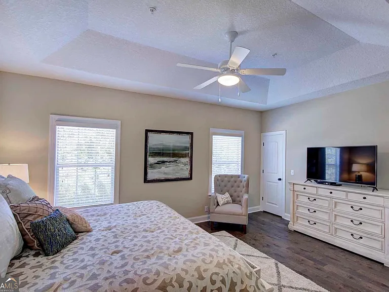 205 Mariners Cir — Photo 23