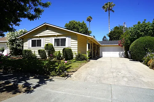 1185 Countess Ct Photo 1