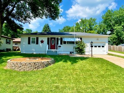 502 E Sycamore St, Anamosa, IA, 52205