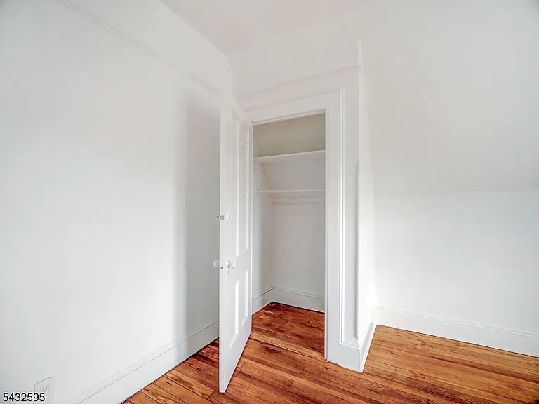 444 N Broad St — Photo 21