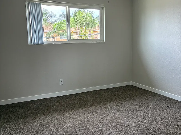Jovanna Villa Apartments — Photo 13