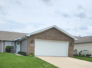 7657 Jackson St, Merrillville, IN 46410