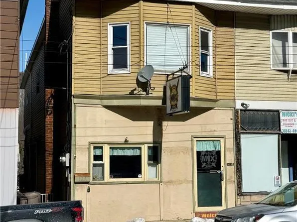 106 E Catawissa St, Nesquehoning, PA 18240