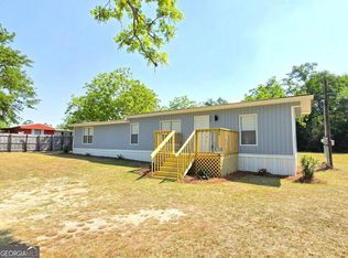956 Donaldson St, Metter, GA 30439
