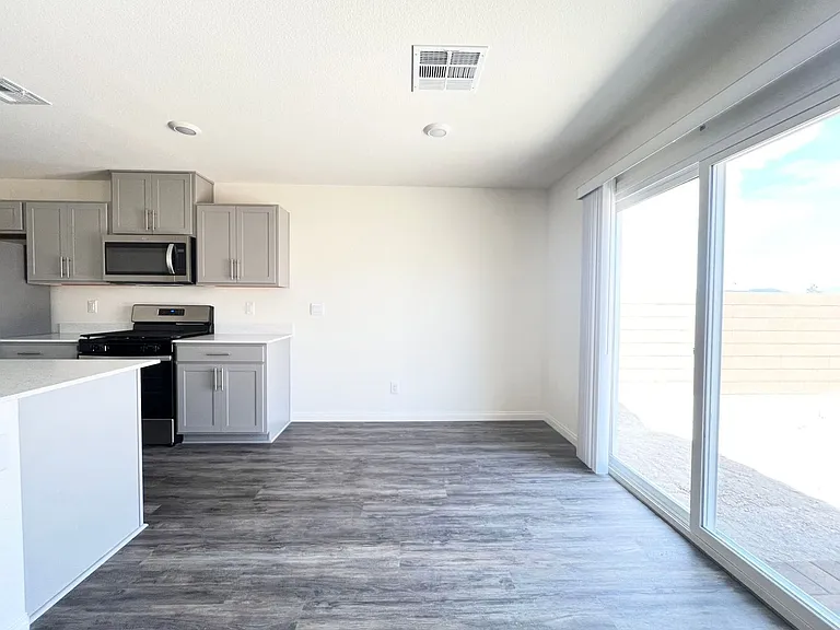 5716 Serene Rock St — Photo 6