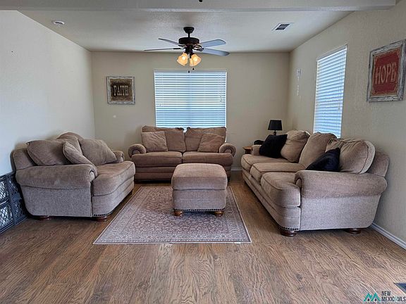 4th image of 104 Apache Dr