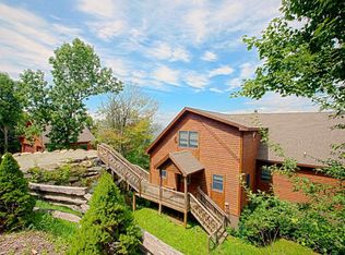 138 Hawthorne Rd, Banner Elk, NC 28604