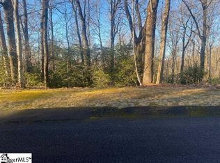 405 Cliff Ridge Dr, Cleveland, SC 29635