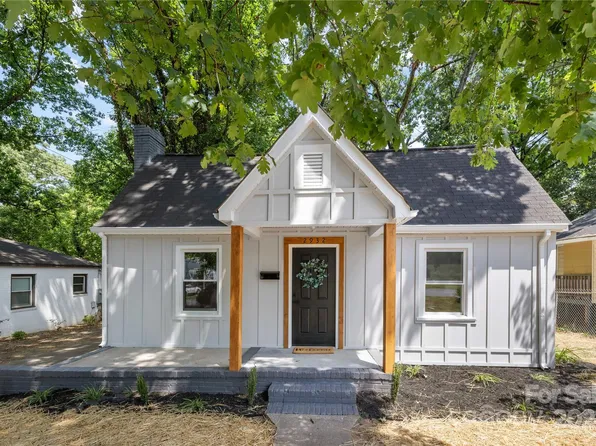2932 Parkway Ave, Charlotte, NC 28208