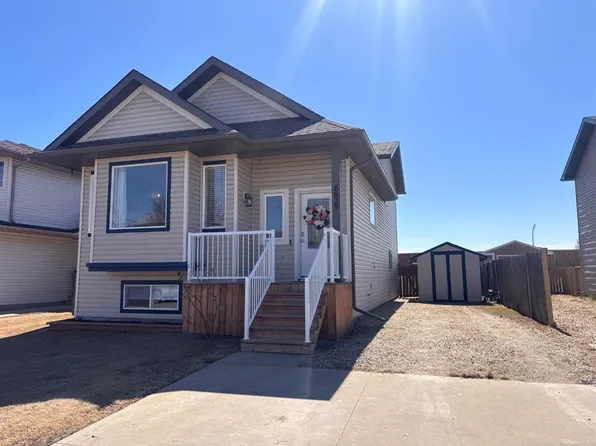 8829 N 69th Ave, Grande Prairie, AB T8X 0C1