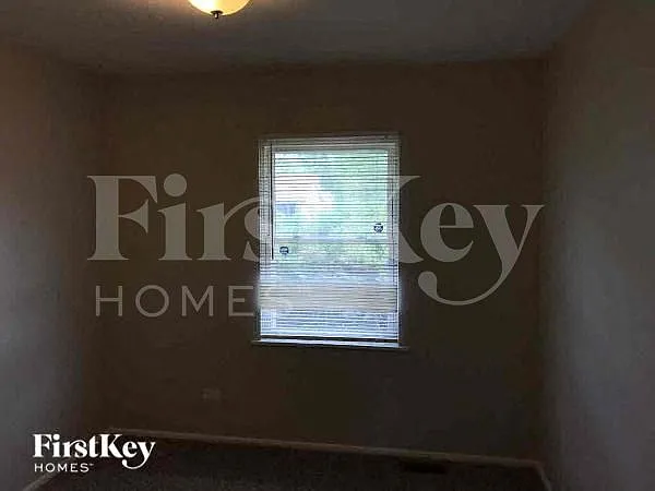 4200 Arlington Dr — Photo 6