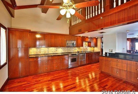 3rd image of 762 Marina Point Dr #7620