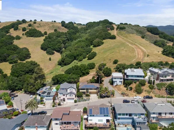 11718 Cranford Way, Oakland, CA 94605