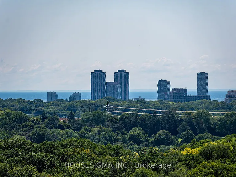 4010 Eglinton Ave W #1105 — Photo 40