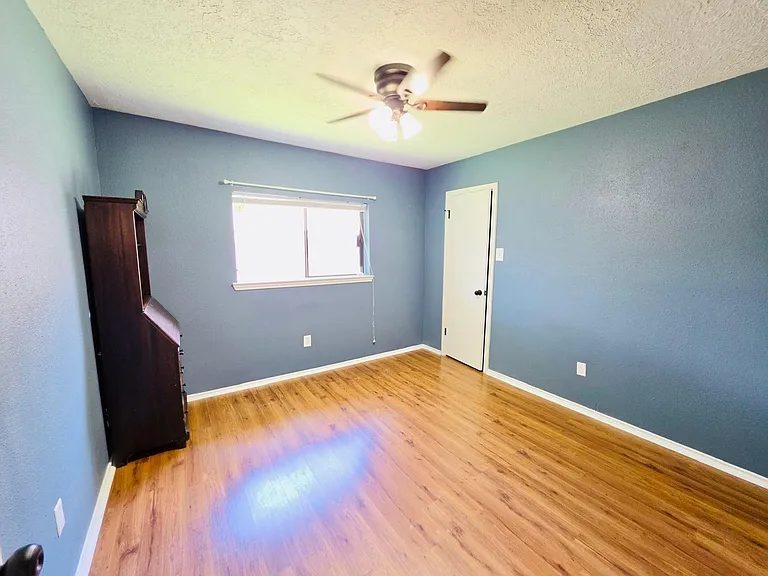 13438 Nevermore Dr — Photo 25