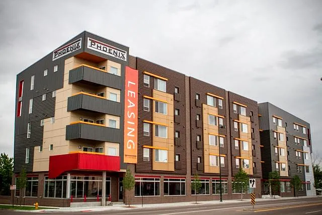 7171 E Colfax Ave — Photo 2