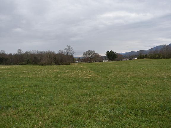 5th image of Cumberland Gap Pkwy
