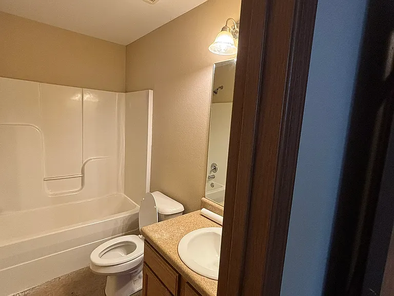 1202 SW Quartz Rd — Photo 8