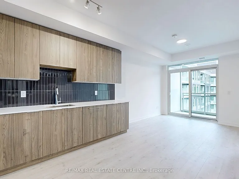 2501 Saw Whet Blvd N #549 — Photo 9