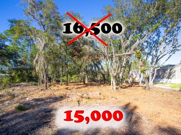 128 Osborne St, Interlachen, FL 32148