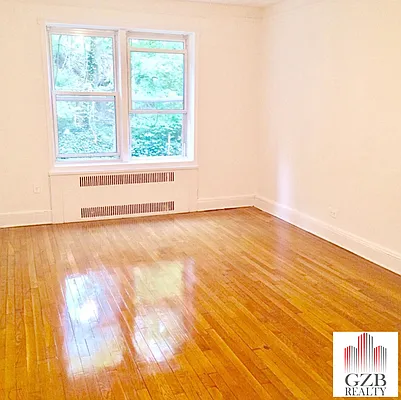 Rented by Avenues Real Estate | media 3