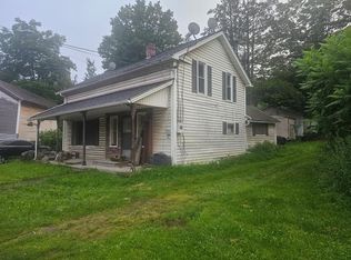 409 Front St, New Albany, PA