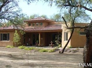 1415 N Houghton Rd, Tucson, AZ 85749