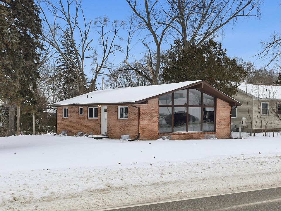1st image of 705 Ives Ave