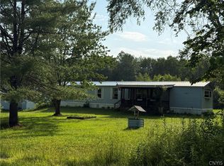 561 Towne Rd, Pulaski, NY 13142