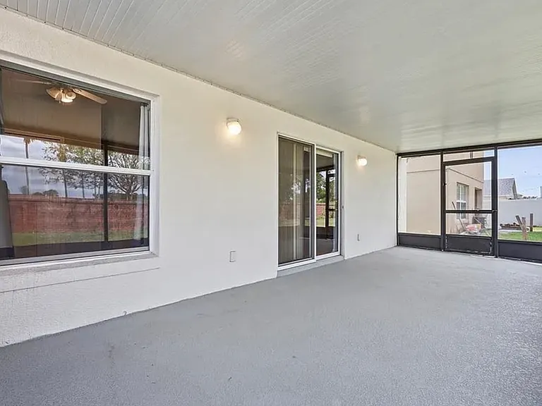 15187 Harrowgate Way — Photo 9