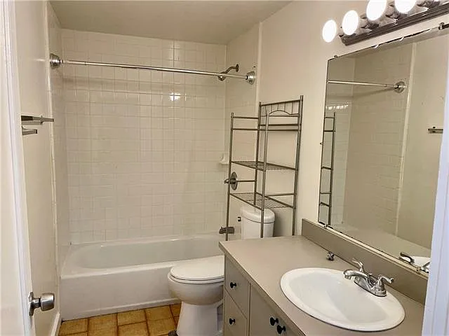 1405 Terpsichore St #2 — Photo 12