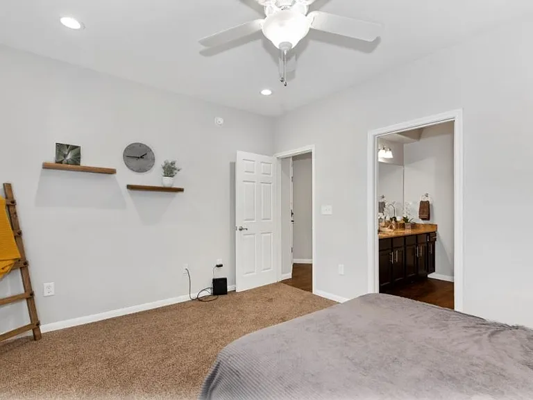 The Lofts of Conroe — Photo 10