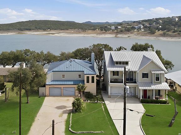 4th image of 570 Rimrock Pass