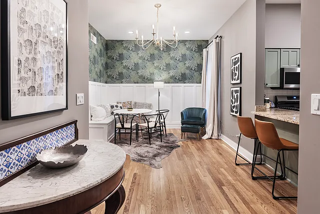 5017 S Drexel Blvd #101 — Photo 6