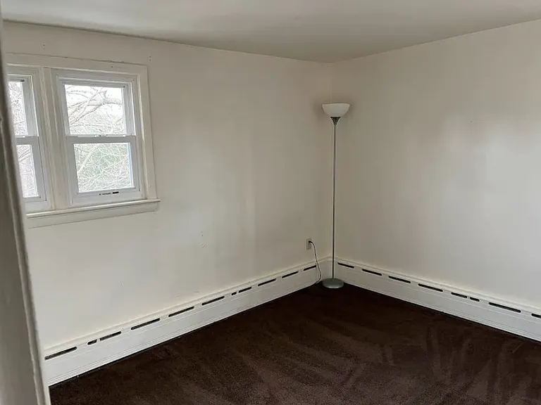 15 N Royal St #6 — Photo 4