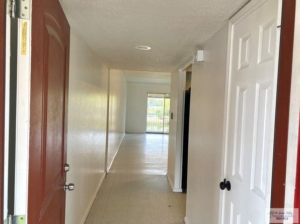 1900 W Elizabeth St #C-8, Brownsville, TX 78520
