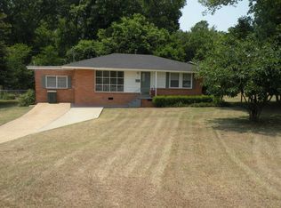 2 Dunn Dr, Montgomery, AL 36109