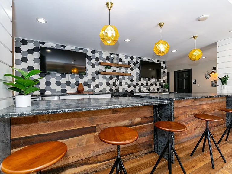 Wet Bar at Willowest in Lindbergh in Atlanta, GA 30324