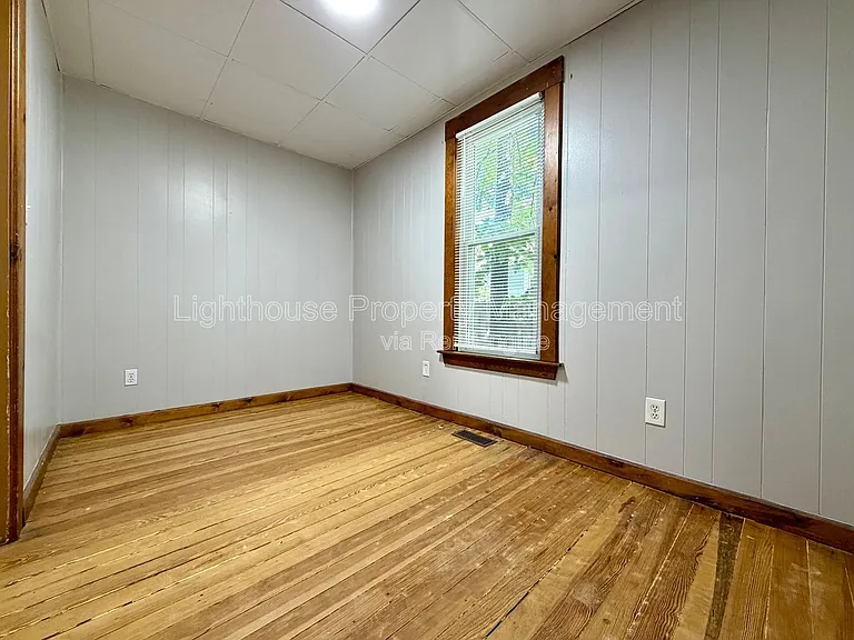 1732 7th St #1 — Photo 5