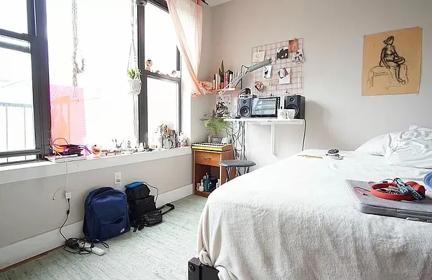 Rented by Lockbox Realty | media 14