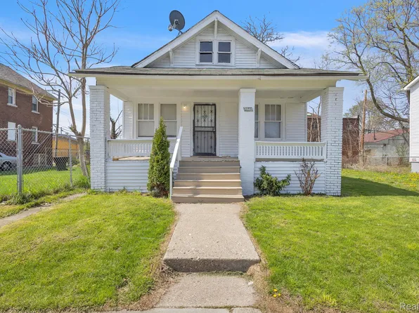 3945 Lenox St, Detroit, MI 48215
