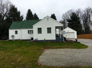 3990 Tuscarawas Rd, Beaver, PA 15009