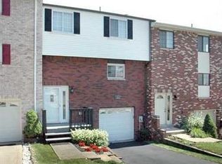 8112 Nuttals Grove Rd, Pittsburgh, PA 15239