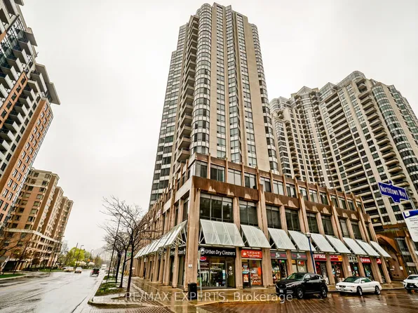 15 Northtown Way, Toronto, ON