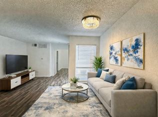 9813 Walnut St #302, Dallas, TX 75243