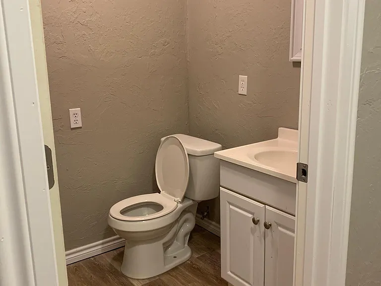 14660 Dean St — Photo 7