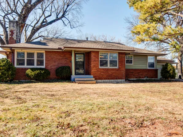 1847 S Collinson Avenue, Springfield, MO 65804